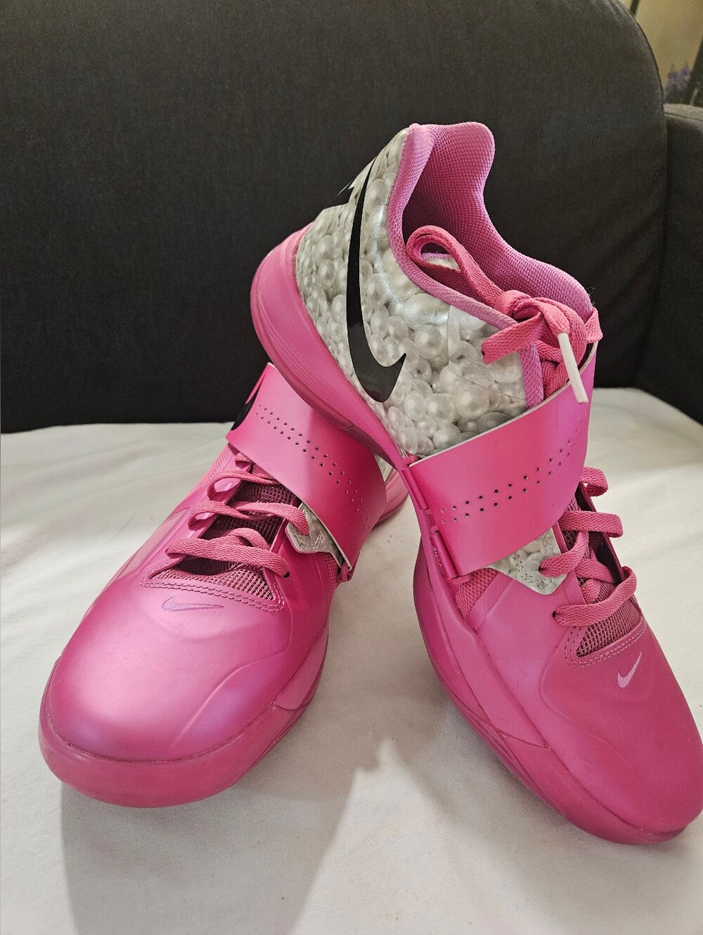 Nike KD 4 Retro Aunt Pearl